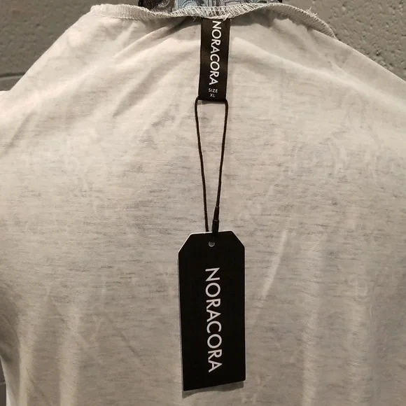 Ombre long sleeve top - Picture 3 of 4